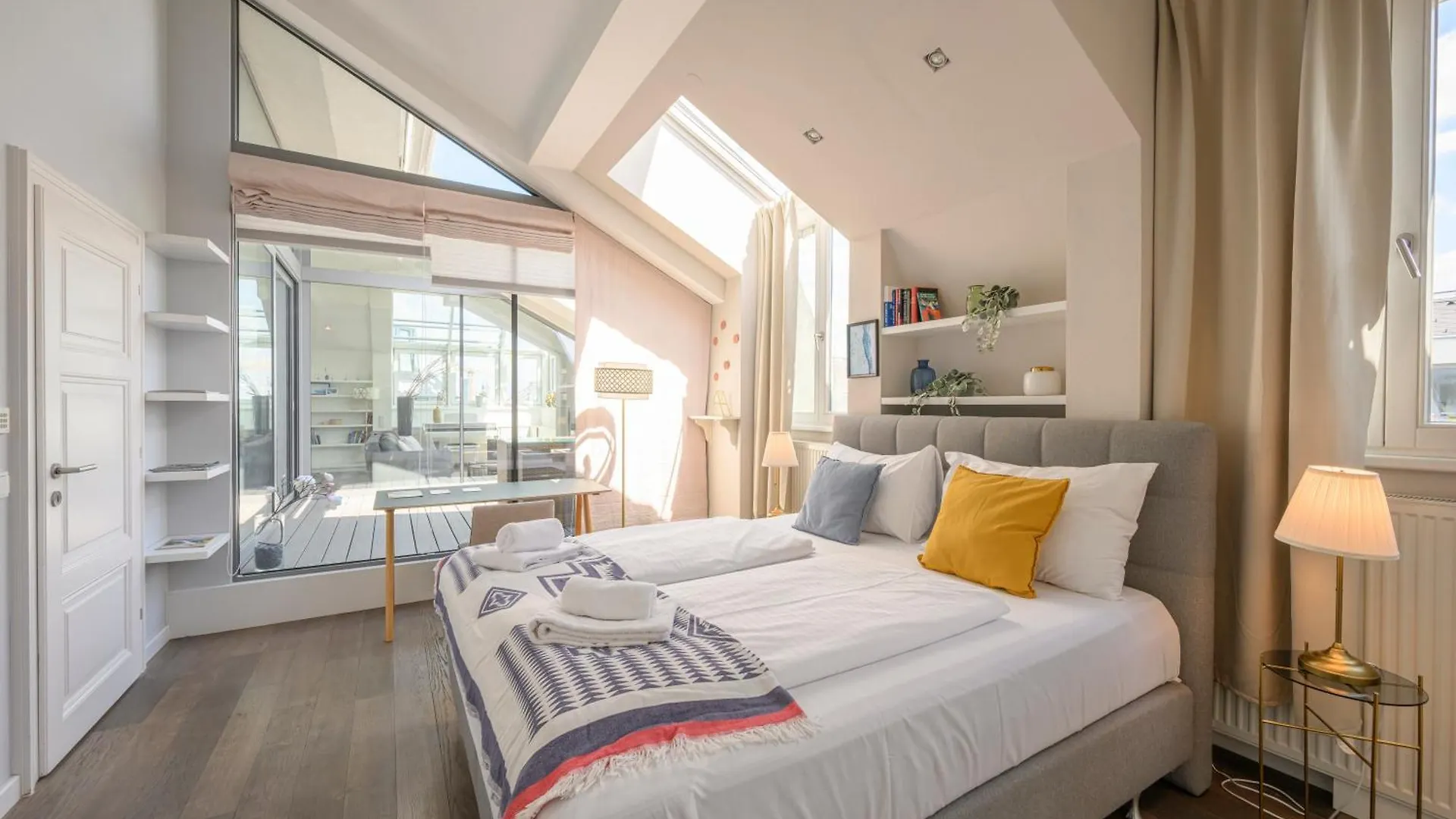 Apartment Executive Suite Schottenring Vienna Austria
