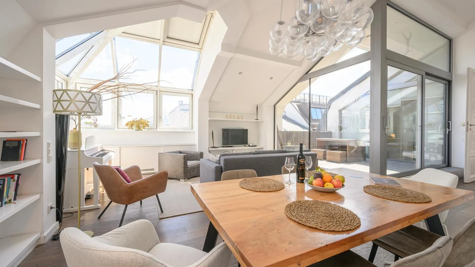 Apartment Executive Suite Schottenring Vienna